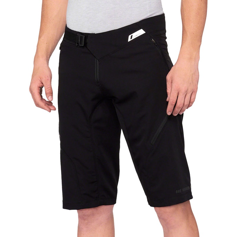 100% Airmatic Shorts – Black Mens 36