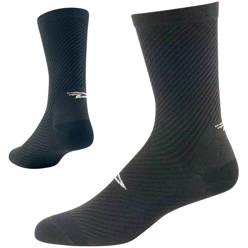 DeFeet Evo Carbon Socks – 6 inch, Black, Medium