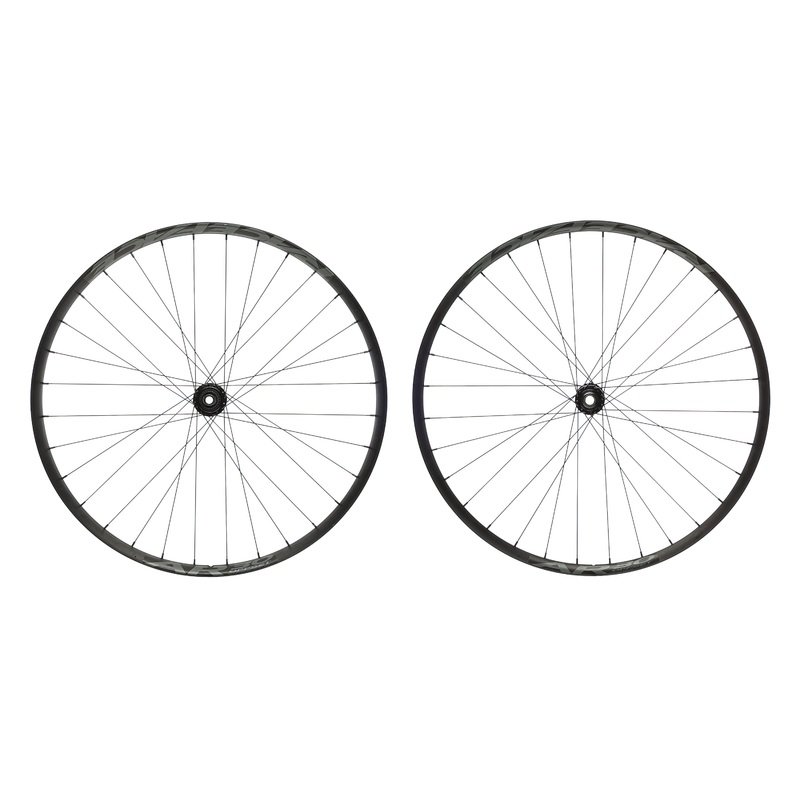 Race Face AR 30 Offset Aluminum Tubeless 29″ Wheelset