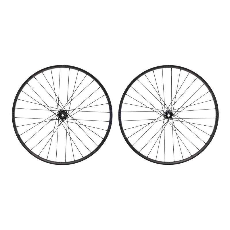 Industry 9 EN305 V3 Aluminum Tubeless 29″ Wheelset
