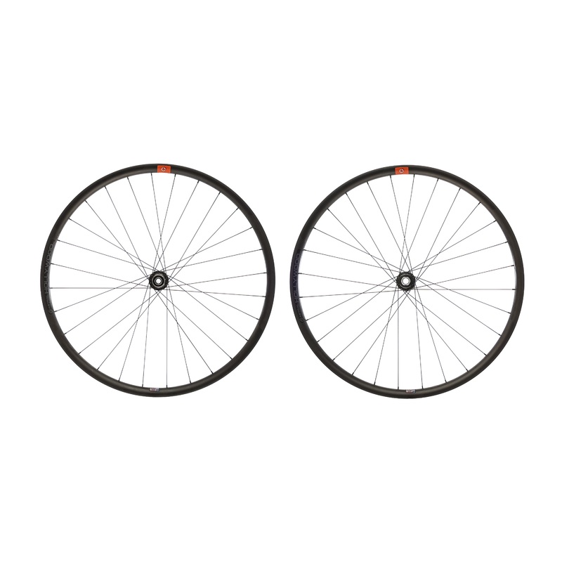 Astral Hollywood w/XTR Hubs Carbon Tubeless 29″ Wheelset