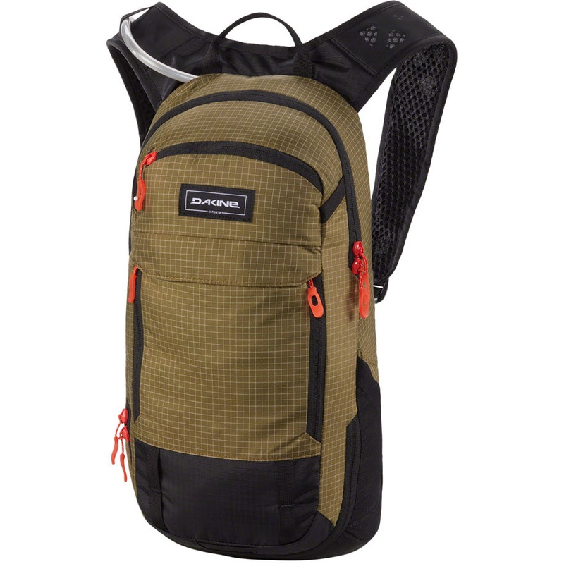 Dakine Syncline Hydration Pack – 12L Dark Olive