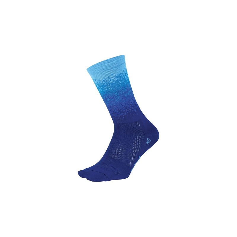 DeFeet Aireator 6″ Ombre Socks 9.5-11.5 Blue